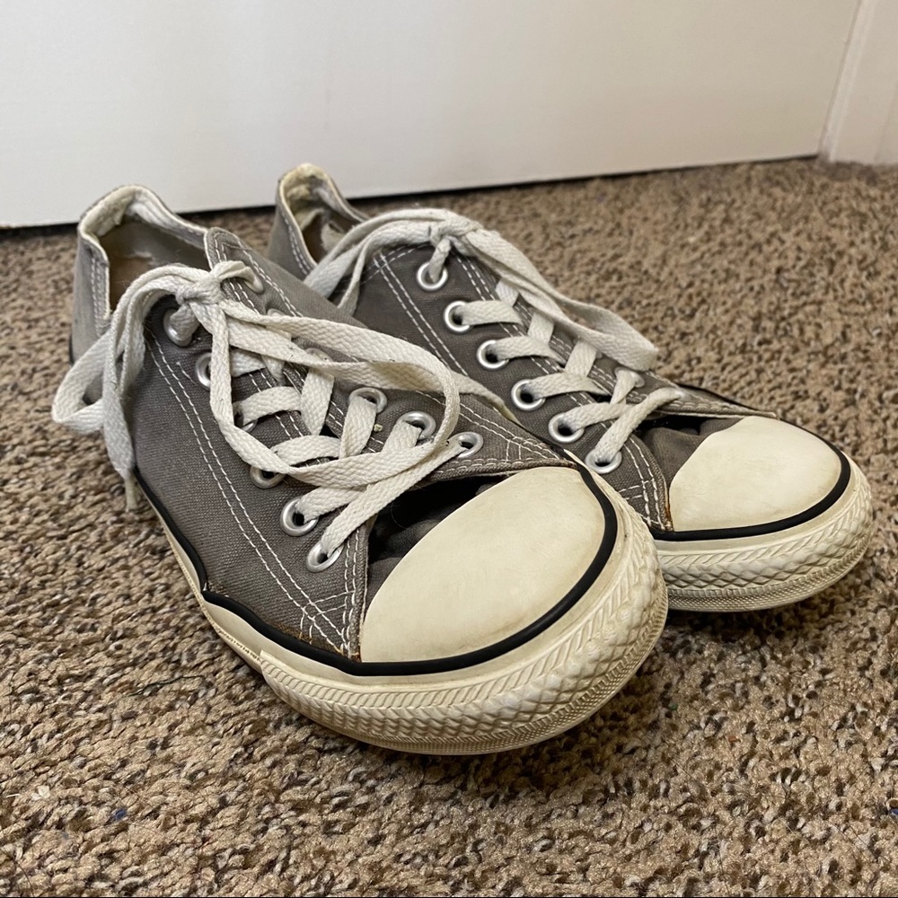 Grey Low Top Converse